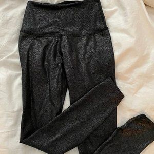 BEYOND YOGA BLACK SHIMMER LEGGING XS